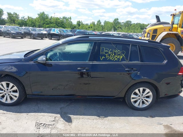 3VWC17AU5GM516329 Volkswagen 1.8 tsi