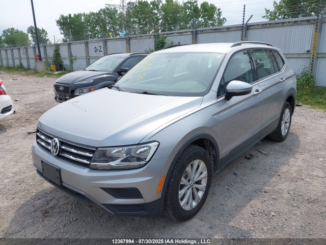 Volkswagen Tiguan 2020 3VV0B7AX6LM134447 Image 2