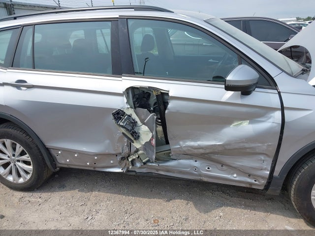 Volkswagen Tiguan 2020 3VV0B7AX6LM134447 Image 6