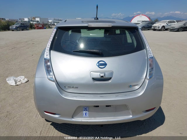 1N4AZ0CP7EC335383 Nissan 2014