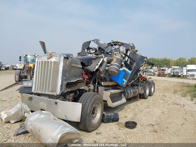 1XKWD40X9KJ996483 Kenworth Isx / X15
