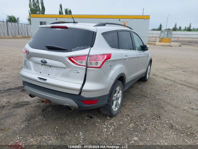 1FMCU9G9XFUC17336 Ford 2015
