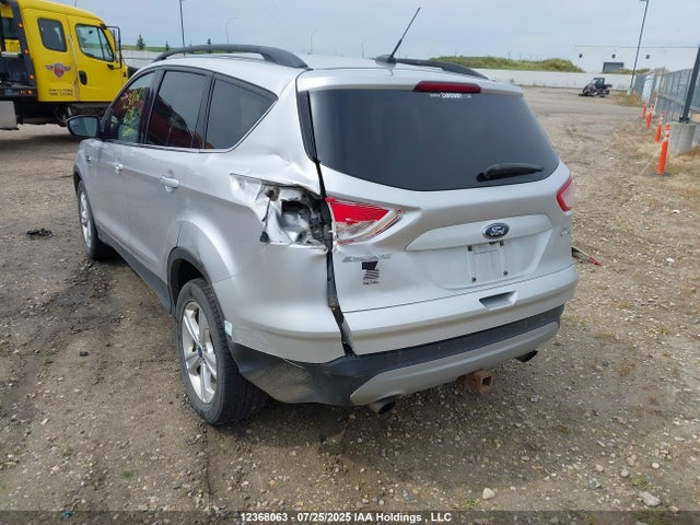 1FMCU9G9XFUC17336 Ford 2015