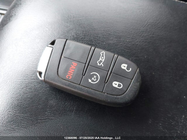 Chrysler 300 2017 2C3CCAGG9HH647702 Image 11