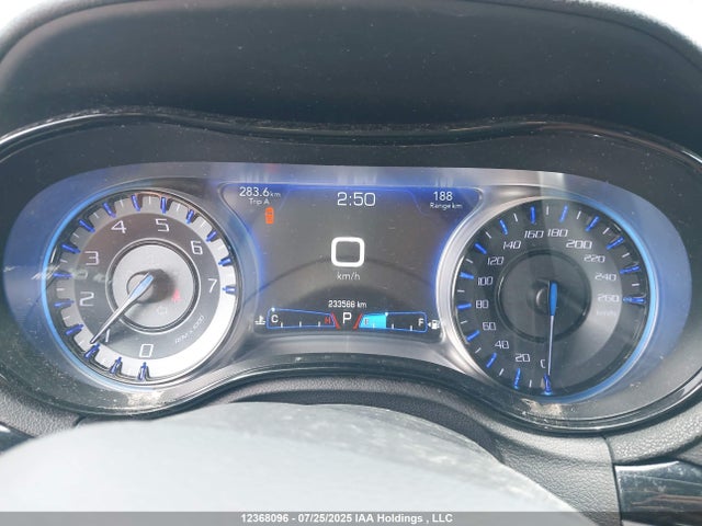 Chrysler 300 2017 2C3CCAGG9HH647702 Image 7