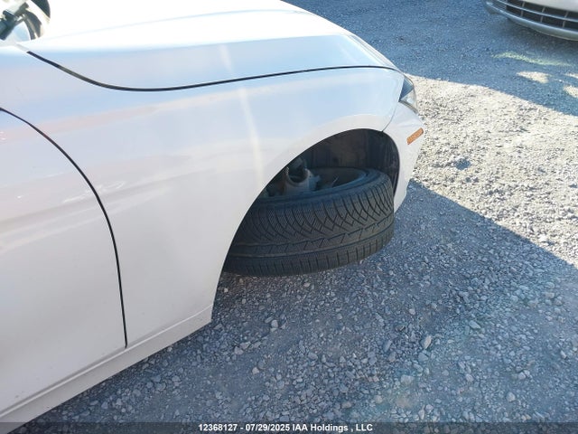 WBA3C3G5XENS71596 BMW 320i