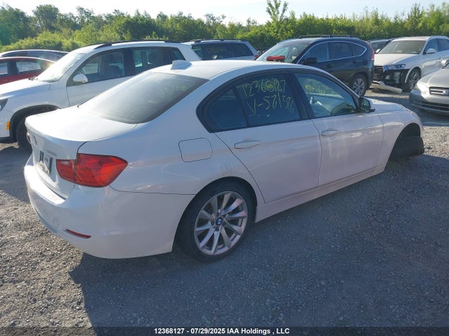 WBA3C3G5XENS71596 BMW 320i