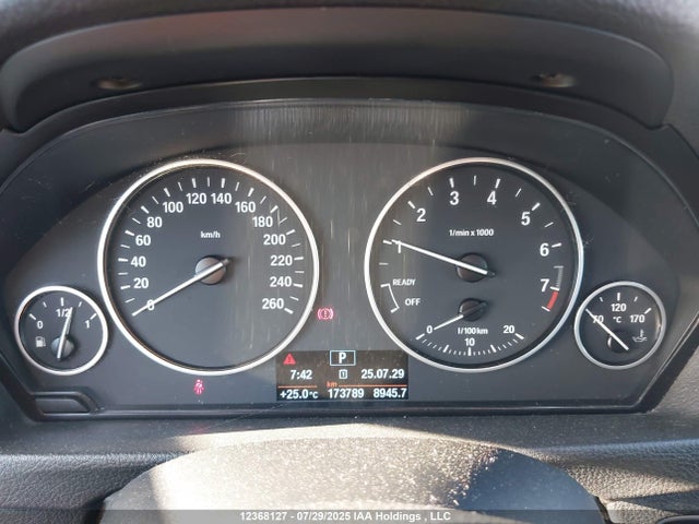 WBA3C3G5XENS71596 BMW 320i