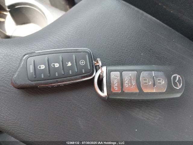 3MZBM1V7XGM291264 Mazda pe