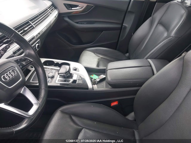 Audi Q7 2017 WA1LAAF72HD042219 Image 11
