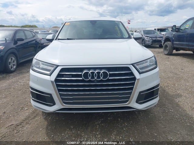 Audi Q7 2017 WA1LAAF72HD042219 Image 12