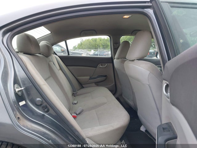 Продажа на аукционе авто 2012 Honda Civic Dx, vin: 2HGFB2E27CH033735, номер лота: 12368188