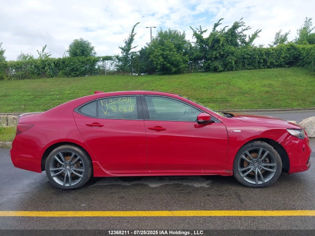 Acura j35y6 2018 19UUB3F89JA800416 Image 14
