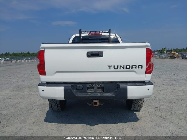 Продаж на аукціоні авто 2020 Toyota Tundra, vin: 5TFUY5F13LX900233, номер лоту: 12368254