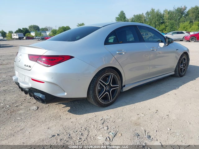 W1K5J5BB8PN404407 Mercedes-Benz m260