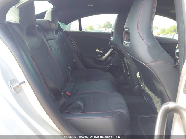 W1K5J5BB8PN404407 Mercedes-Benz m260