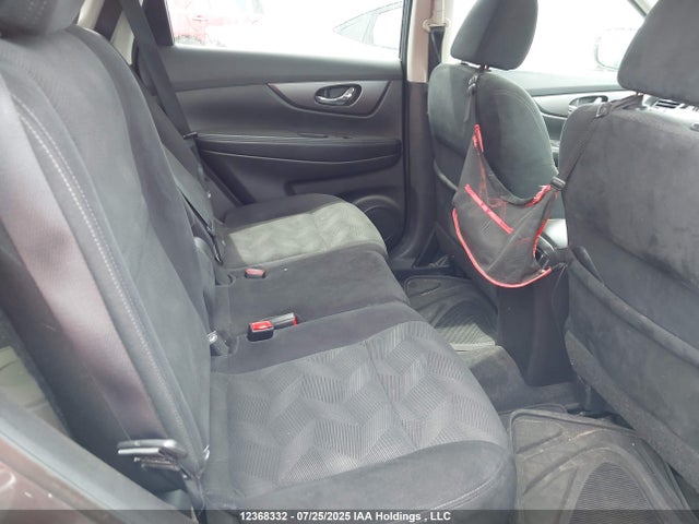 5N1AT2MV5GC833066 Nissan Rogue