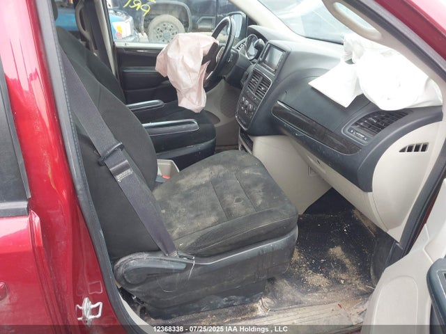 2C4RDGBG6FR666096 Dodge Grand Caravan