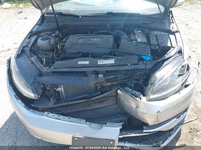 3VWG17AU5JM285652 Volkswagen Golf