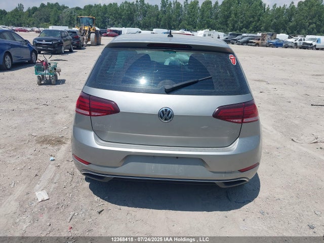 3VWG17AU5JM285652 Volkswagen Golf