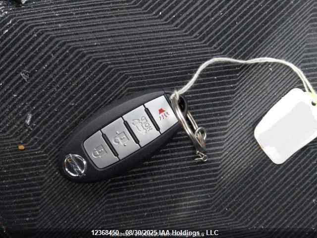 5N1AT2MV0GC804090 Nissan Rogue