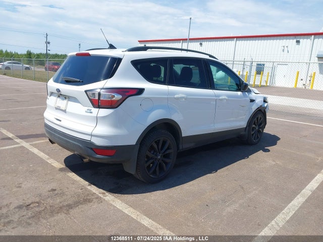 1FMCU9GDXJUD32404 Ford 1.5l gtdi sigma w/premium fuel