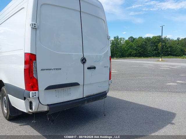 W1Y4KCHY9RP687941 Mercedes-Benz om654