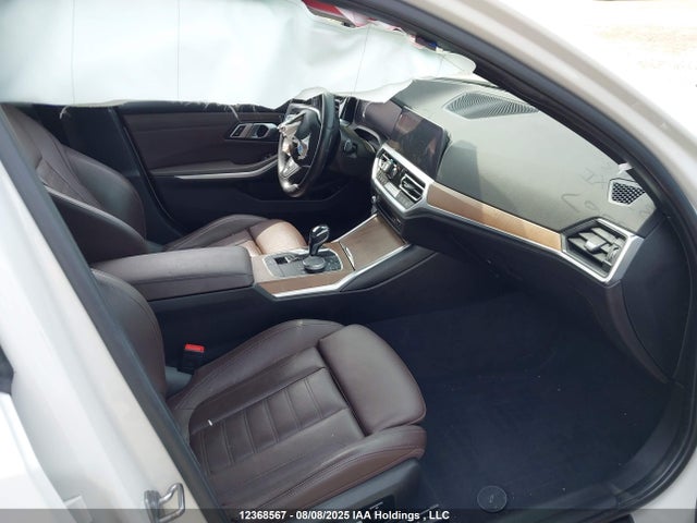 3MW5R7J04L8B30163 BMW 330I