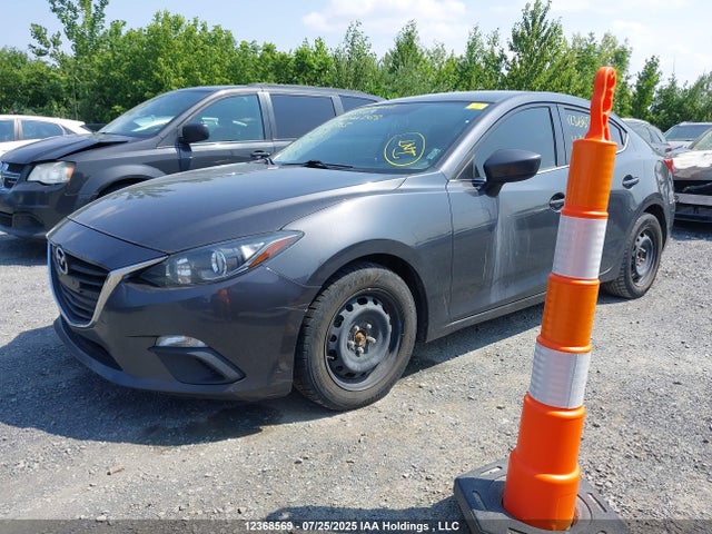 3MZBM1V74FM142363 Mazda pe