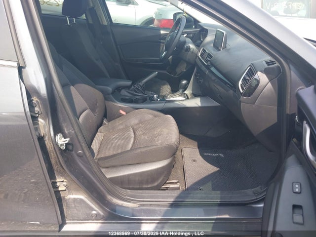 3MZBM1V74FM142363 Mazda pe