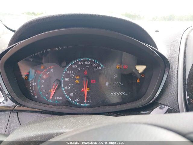 KL8CD6SA3NC035415 Chevrolet lv7