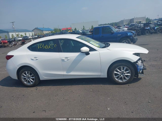 3MZBN1V75JM243143 Mazda pe