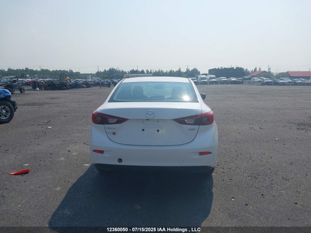3MZBN1V75JM243143 Mazda pe