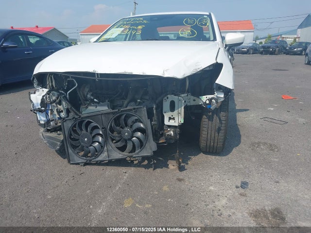 3MZBN1V75JM243143 Mazda pe