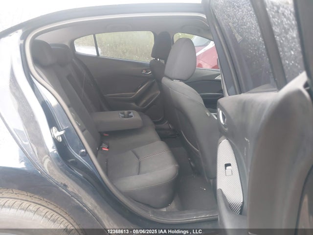 JM1BN1V78J1168048 Mazda pe