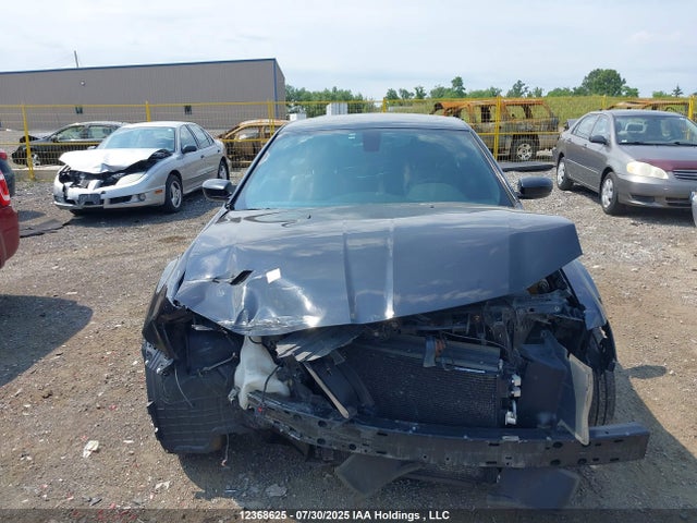2C3CCABG5GH357737 Chrysler 300