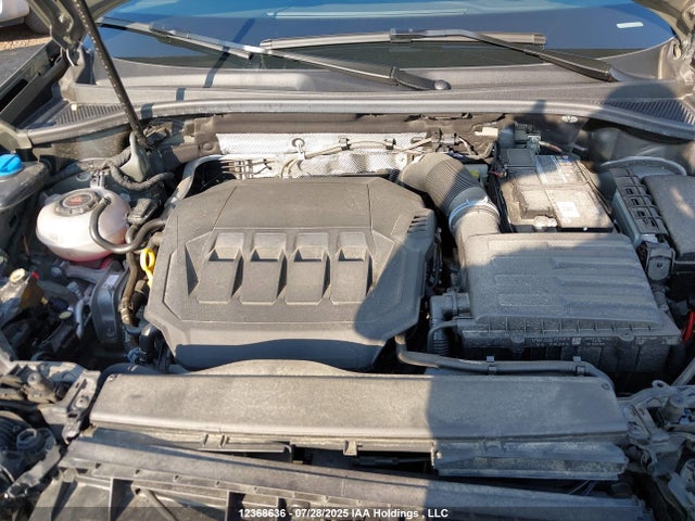 WA1EECF36N1032053 Audi Q3