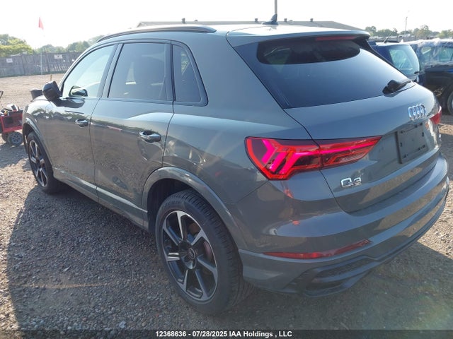 WA1EECF36N1032053 Audi Q3