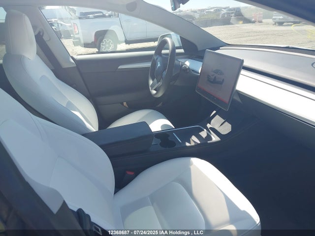 5YJ3E1EA6PF487898 Tesla MODEL 3
