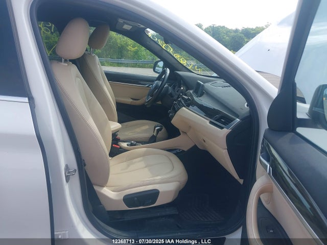WBXHT3C33G5F65881 BMW X1