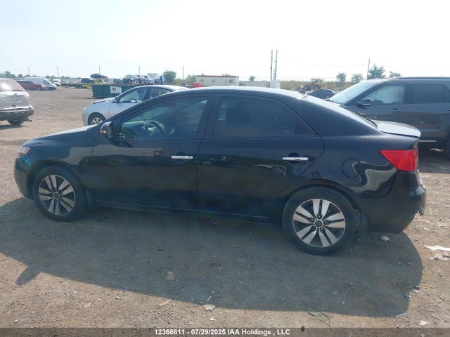 12368811 :رقم المزاد ، KNAFU4A2XD5647761 vin ، 2013 Kia Forte Ex مزاد بيع