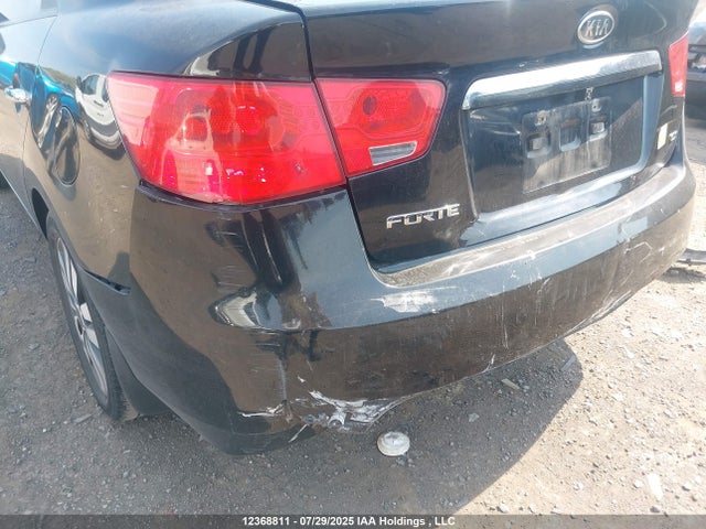12368811 :رقم المزاد ، KNAFU4A2XD5647761 vin ، 2013 Kia Forte Ex مزاد بيع
