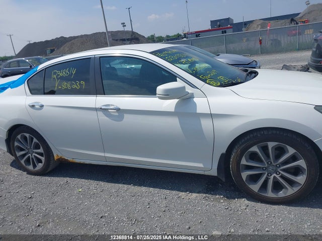 1HGCR2F52EA808239 Honda k24w1