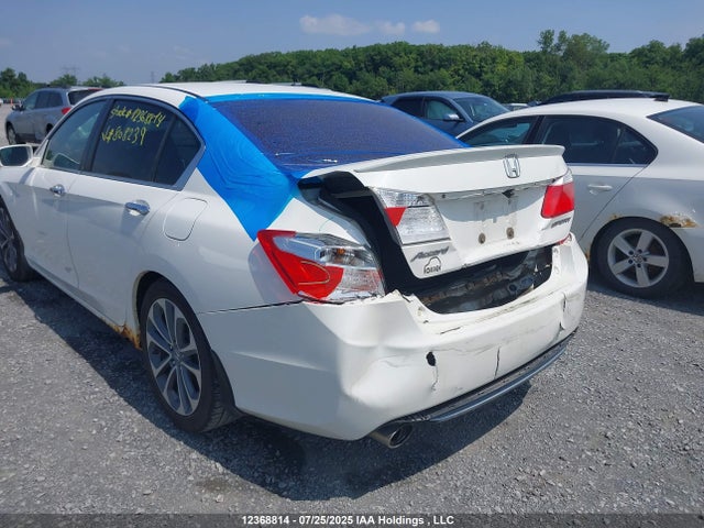 1HGCR2F52EA808239 Honda k24w1