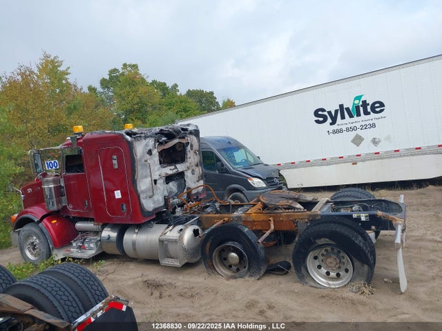 1XPTD40X9JD476634 Peterbilt Isx