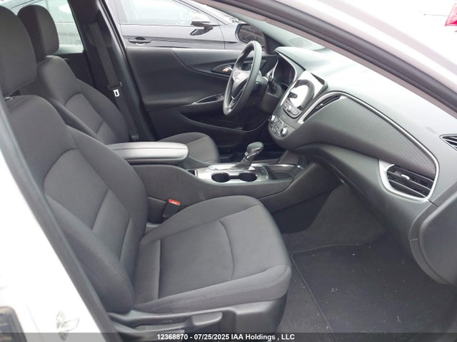 1G1ZD5ST7PF137288 Chevrolet lfv