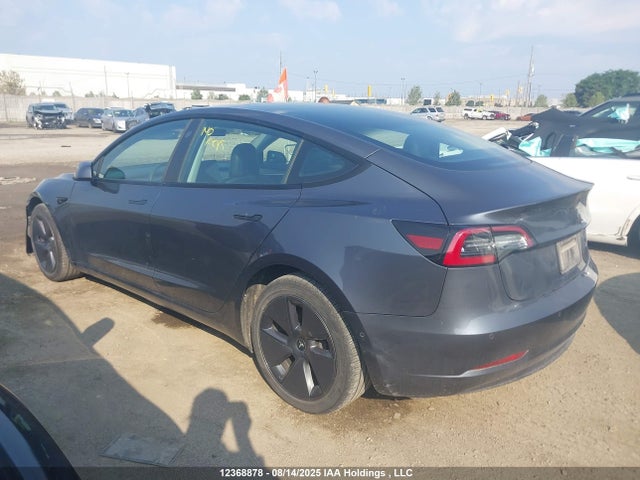 5YJ3E1EB8NF263683 Tesla MODEL 3