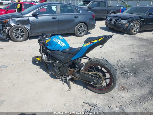 MH3RH06N9GK003269 Yamaha 2016