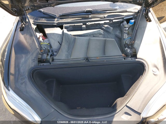 5YJSA1E28JF294109 Tesla 2018
