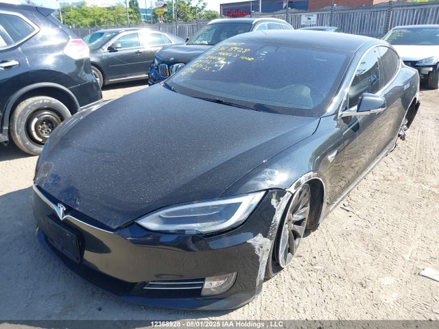 5YJSA1E28JF294109 Tesla 2018